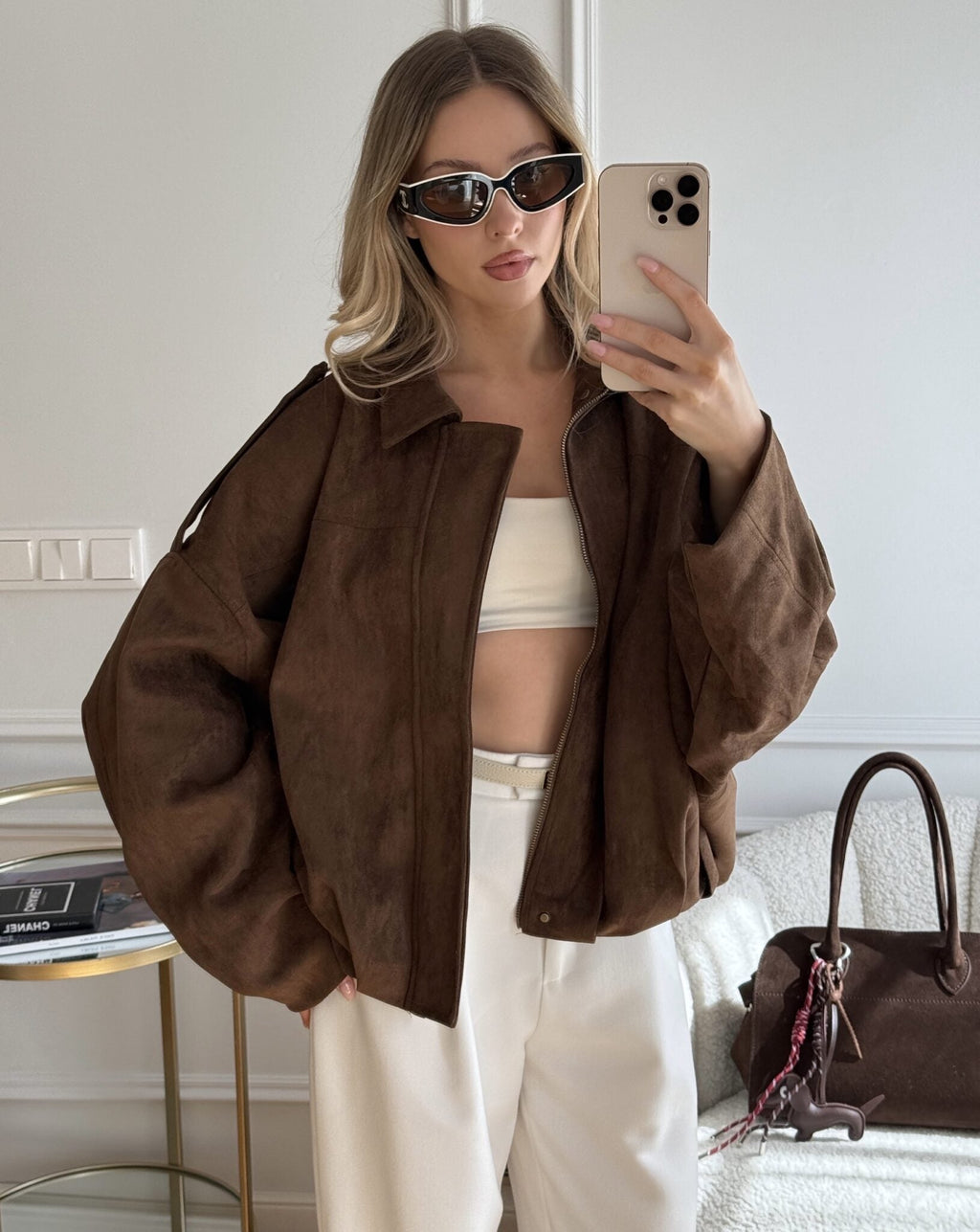 Vintage Suede Bomberjacke in Oliv Eleganter Stil und Zeitloses Design-Jackets-WUNDERLOOK